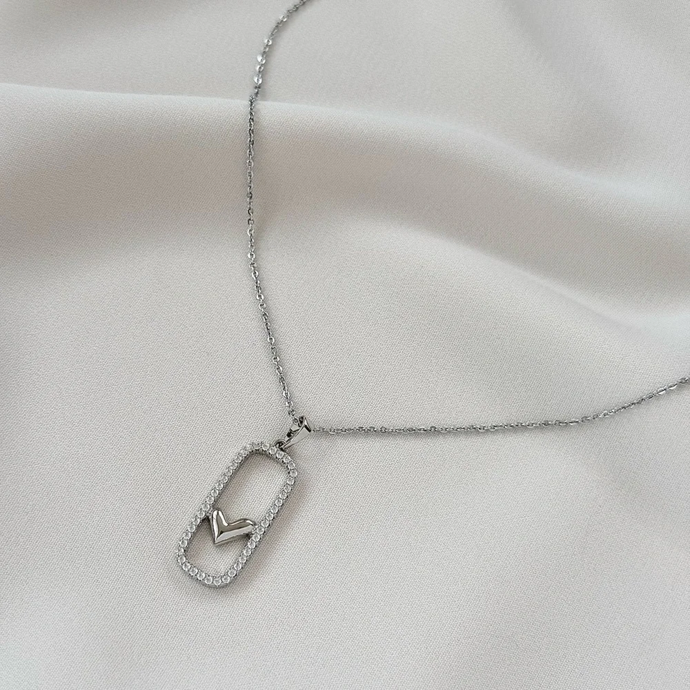 Dainty Platinum Plated Geometric Rectangle Frame Heart Pendant Necklace